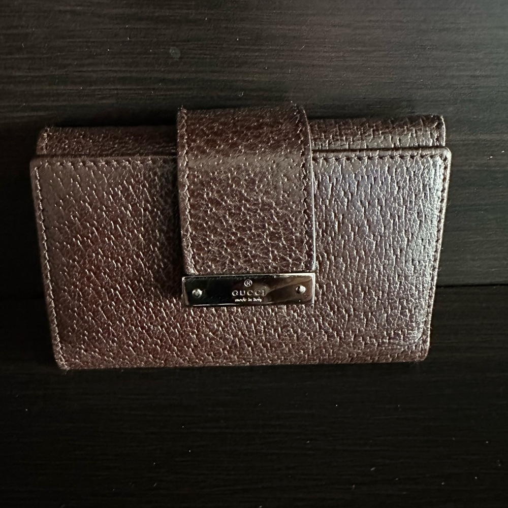 Gucci Brown 6-ring Key Holder Like New